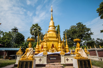 Fototapeta premium Thai temple