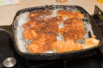 cooking nuggets from fresh chicken meat