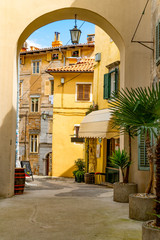 Fototapeta na wymiar Altstadtszene Lovran, Kroatien