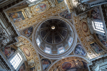 Fototapeta na wymiar Panoramic view of interior of Basilica di Santa Maria Maggiore