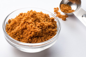 Ground Mace in an Ingredient Bowl