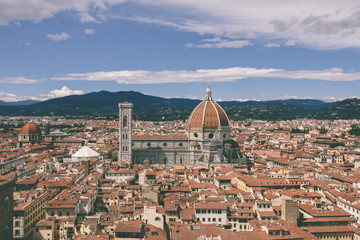 Obraz premium Aerial panoramic view of Florence city and Cattedrale di Santa Maria del Fiore