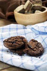 Cookie chocolate chips on blue linen