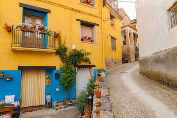 Fototapeta na wymiar Houses and streets of Talamantes (Spain)
