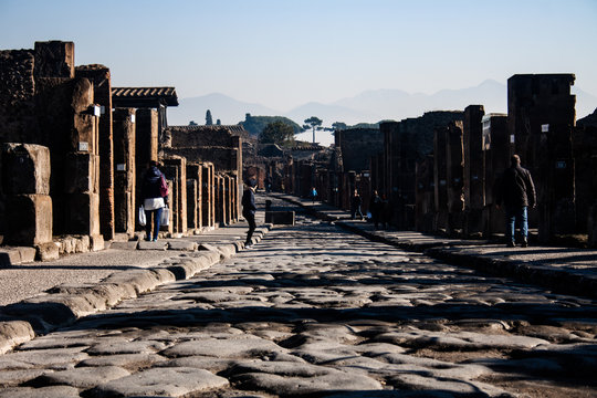 Calzada / Villa de Pompeya.