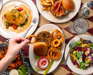 Diner Americana with Onion rings