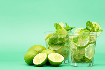 Refreshing Mojito cocktail drinks in the glasses