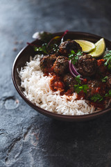 Boulette de Viande à l'Indienne et Sauce Curry