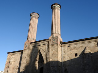  sivas double minaret madrasah