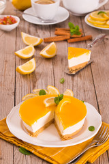 Lemon and mascarpone cheesecake. 