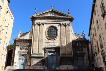 Fototapeta premium Ville de Lyon - Eglise catholique Saint Irénée Saint Just - située sur la rue des Macchabées