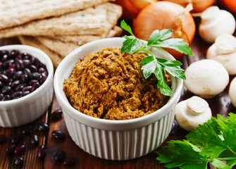 Pate with red beans and champignons