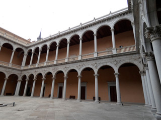 ALCÁZAR DE TOLEDO, MUSEO DEL EJERCITO