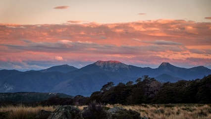 Fototapeta na wymiar Sunset in the mountains, Nelson Area, New Zealand