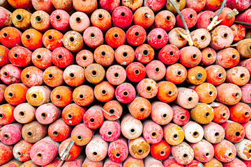 Obraz premium The Fire extinguisher is damaged. 