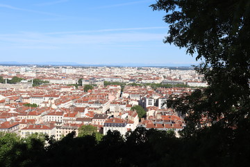 Ville de Lyon - La ville et ses toîts vus de haut depuis la colline de Fourvière