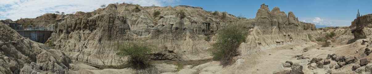 Obraz premium Panoramic sight of the Tatacoa desert part Los Hoyos in Colombia