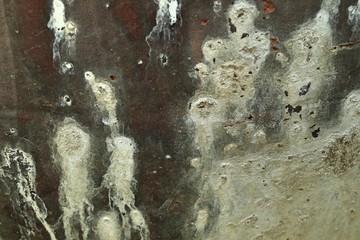 Background stained on old cement