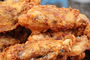 Fried chicken is delicious in street food