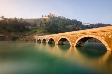 Fototapeta premium Amanecer, Pantano de Iznájar (Córdoba) España