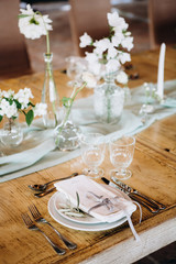 Wedding table setting and decoration