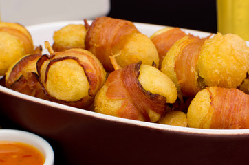 Cassava medallion stuffed with ox ribs