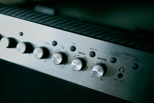 Guitar Amplifier