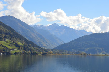 Fototapeta na wymiar Zell am See in Österreich