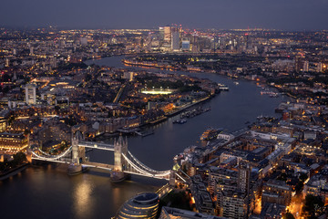 Obraz premium Blue hour London