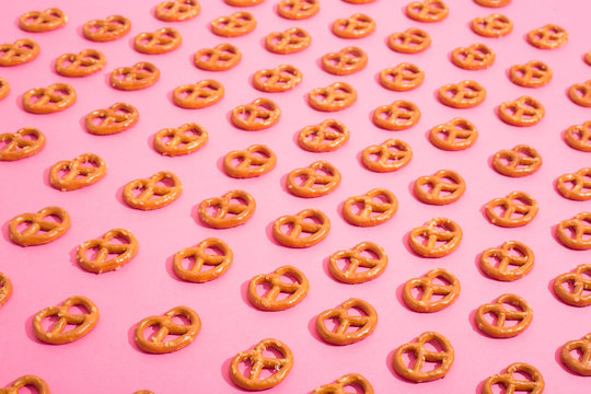 Pretzel army