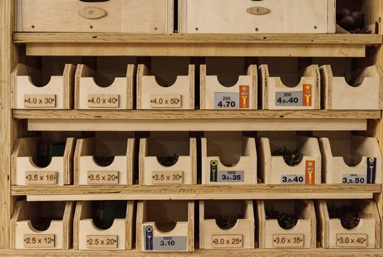 Wooden boxes for screws
