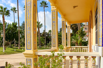 Jacarilla - Jardín del Palacio del Marqués de Fontalba, iglesia - Vega Baja - Alicante - España