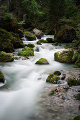 longexposure waterfall cirque de saint même 