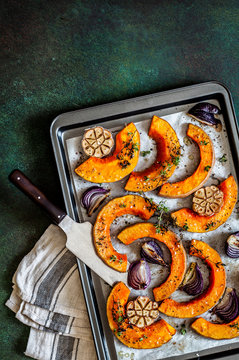 Roasted Squash Slices with Red Onions