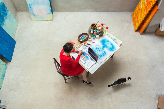 Side shot in an artist studio