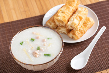 chinese chicken congee with bread stick