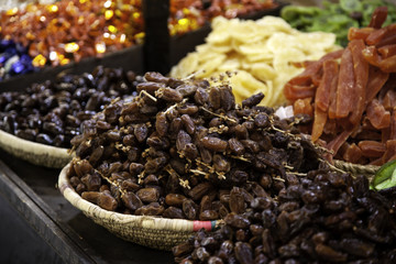 Sweet dried fruits