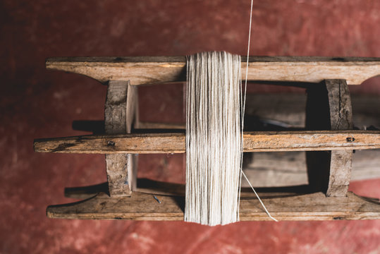 Spin the yarn