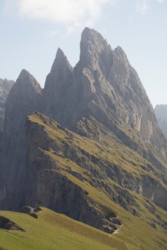 Serrated Peak