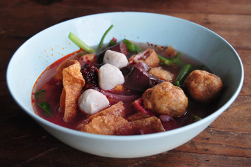 Yen Ta Fo Noodle (Pink Noodle Soup)