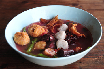 Yen Ta Fo Noodle (Pink Noodle Soup)