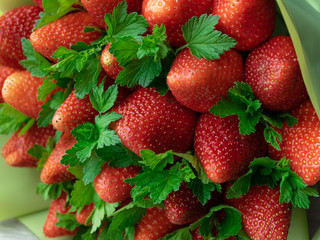 strawberry bouquet with pistachio