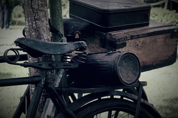 Fototapeta na wymiar The old bicycle