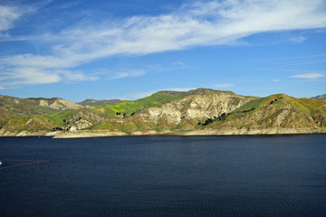 Obraz premium landscape with lake and mountains