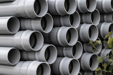 Graue Rohre