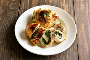 Stuffed chicken fillet with spinach and cheese