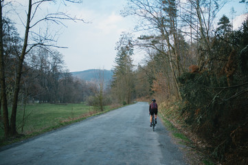 Obraz premium Sunset ride in the valley (Belkovicke udoli)