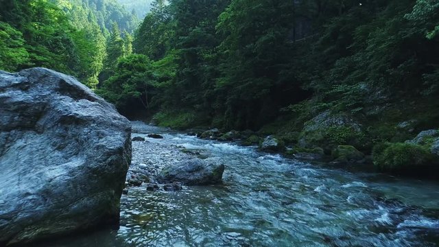 川・渓流・ドローン