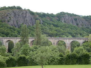 Fototapeta na wymiar Viaduc de Clécy, Calvados, Suisse normande, France