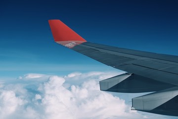 wing of plane